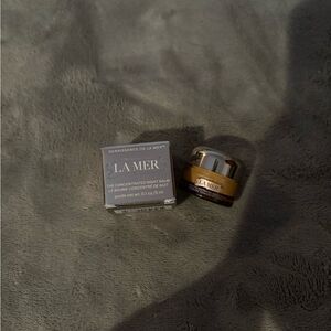 La Mer Night Balm in Gold and Silver Jar